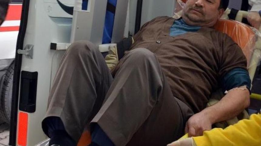 Yolda Y&uuml;r&uuml;rken Suriyeli &Ccedil;ocuk Bı&ccedil;akladı