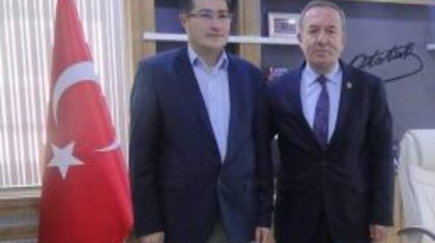 Sungurlu&rsquo;dan Iraklı T&uuml;rkmenlere &Ccedil;orap Ve &Ccedil;amaşır Yardımı