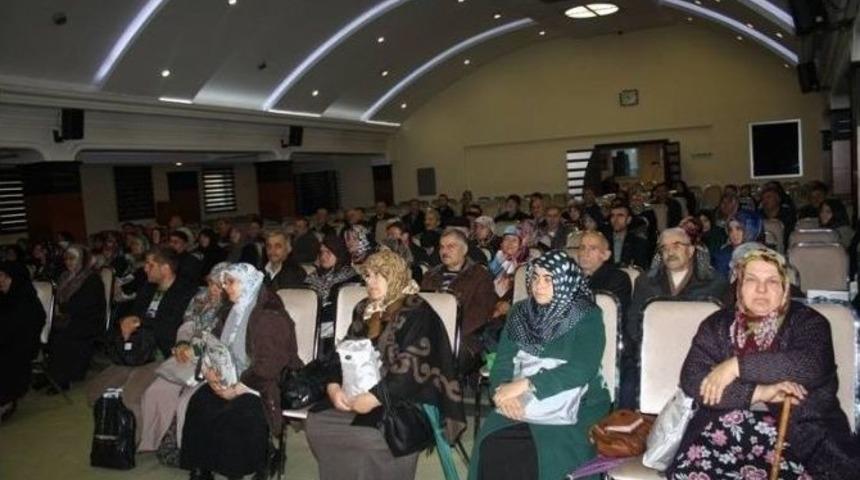 Kutsal Topraklara Gideceklere Seminer