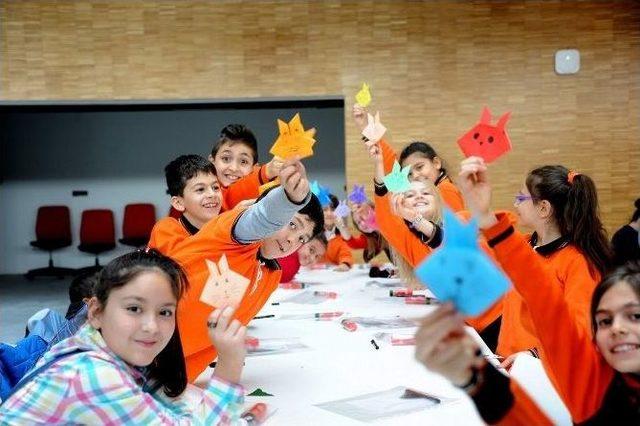 İlkokul Öğrencileri Agü’de Origami Öğrendi