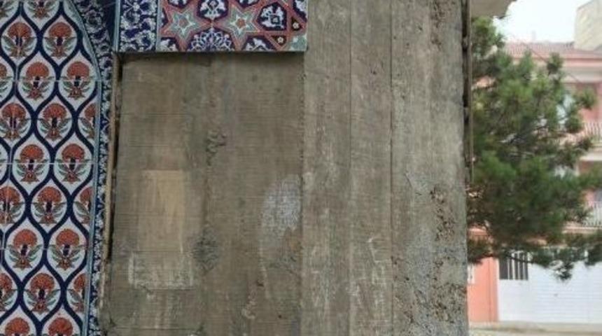 Buna &rsquo;incik Suyu &Ccedil;eşmesi&rsquo; Demeye Bin Şahit Lazım