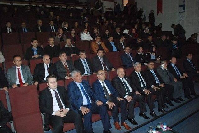 Gen&ccedil; Girişimciler İ&ccedil;in Kariyer G&uuml;nleri Başladı 1