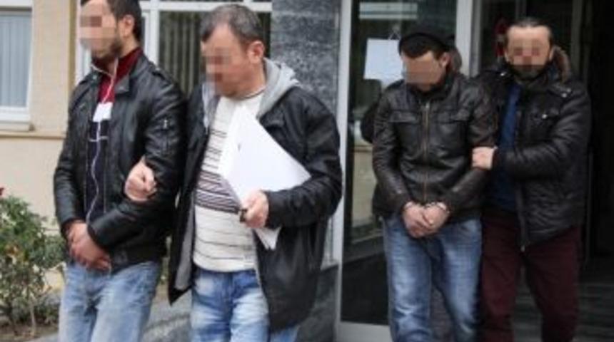 Uyuşturucu Ticaretine 2 G&ouml;zaltı