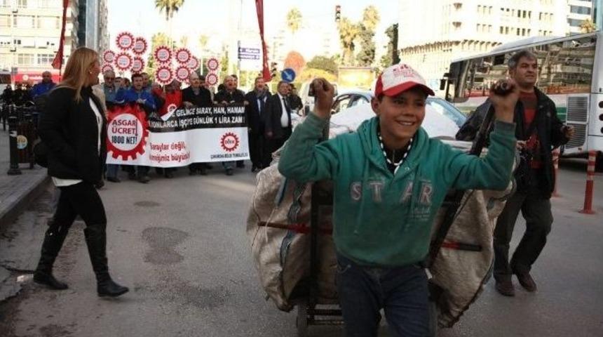 Sendikacılar Asgari &Uuml;cret Zammı İ&ccedil;in Y&uuml;r&uuml;d&uuml;