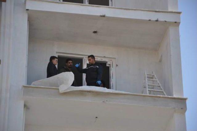 Boya Ustası 5 inci Kattan Düşüp Öldü 3