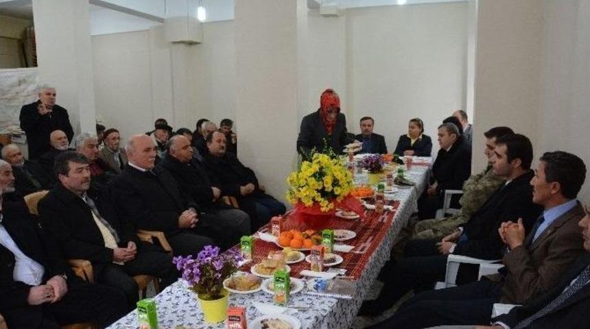 Kaymakam &Ouml;z&ccedil;elik Mahalle Gezilerini Tamamladı