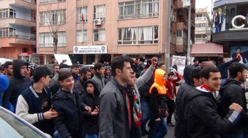 Diyarbakır&rsquo;da Ma&ccedil; &Ouml;ncesi Gerginlik