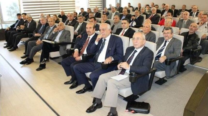 Kavsak: &ldquo;ithalat Ve İhracatta D&uuml;ş&uuml;ş Var&rdquo;