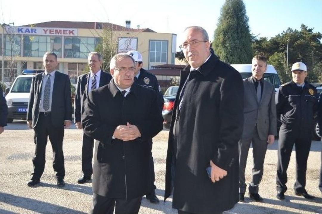 Bilecik İl Emniyet M&uuml;d&uuml;rl&uuml;ğ&uuml;ne Tahsis Edilen Ara&ccedil;lar Birimlere Teslim Edildi