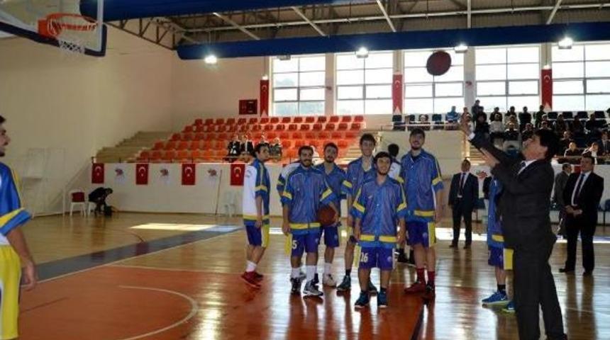 T&uuml;rkiye &Uuml;niversitelerarası Basketbol Şampiyonası Başladı