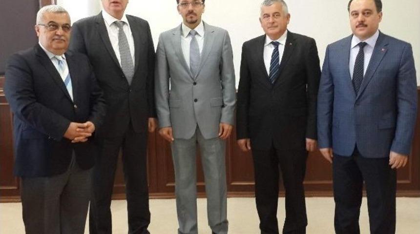 Aydın Ticaret Borsası&rsquo;ndan Ad&uuml; Ve Baroya Ziyaret