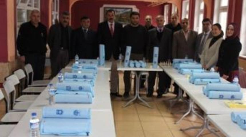 Karaman&rsquo;da Mahkumlara Satran&ccedil; Takımı