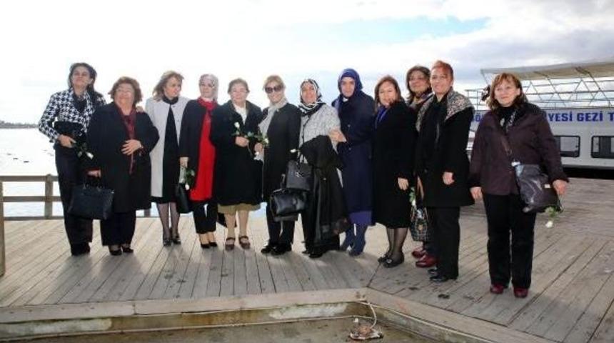 Kadın Milletvekillerinin Mogan'da Tekne Turu