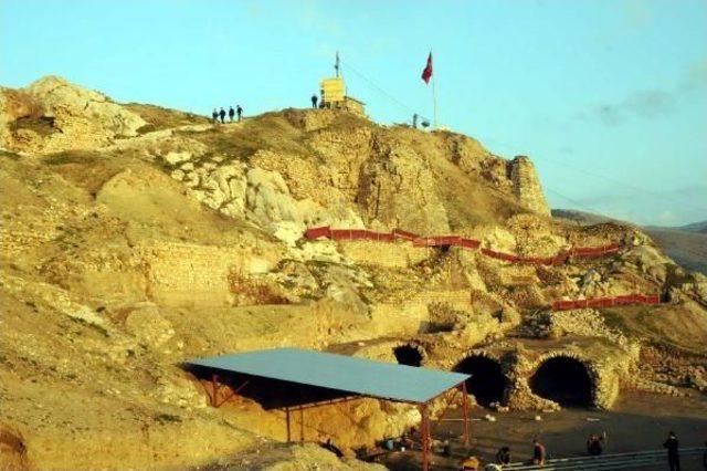 Tokat Kalesi'ndeki Gizli Geçit Açılıyor