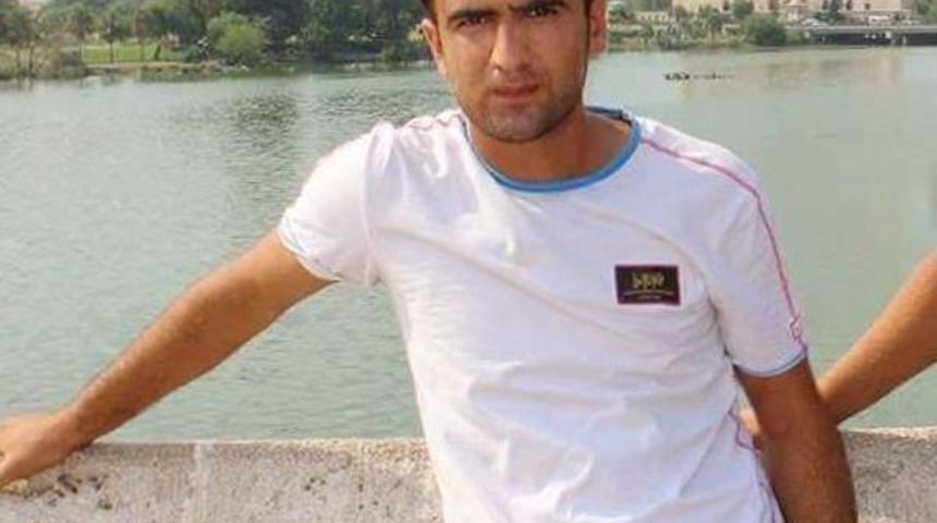 Otomobilin &Ccedil;arptığı Motosikletli &Ouml;ld&uuml; (2)