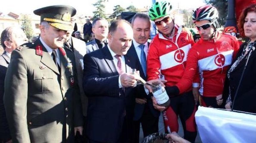 Sarıkamış Bisiklet Grubu Kastamonu'dan T&ouml;renle Uğurlandı