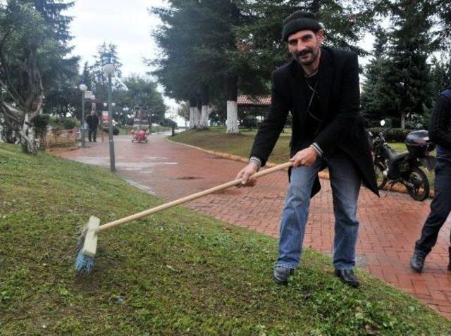 Park S&uuml;p&uuml;rerek Adli Para Cezası &Ouml;d&uuml;yorlar 1