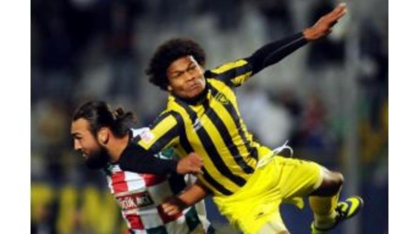 Bucaspor'da G&ouml;khan Ve Henrique D&ouml;n&uuml;yor