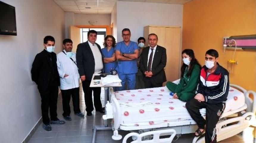 B&ouml;brek Nakli Olan Hastalar Taburcu Edildi
