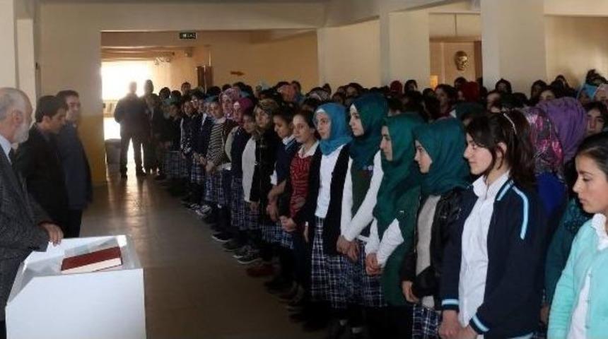 M&uuml;ft&uuml; Arvas&rsquo;tan Okul Ziyareti