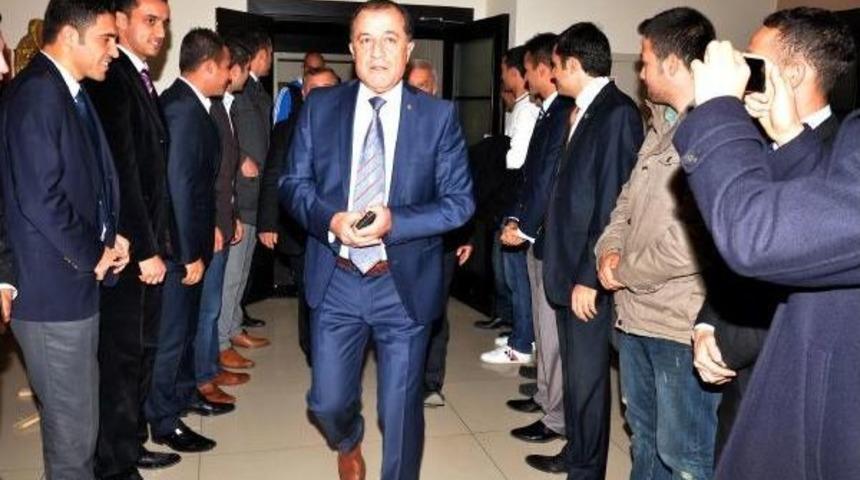Mhk &Uuml;yesi Kadir Tozlu: "hakemlik, Cesaret, Eğilmemek Ve B&uuml;k&uuml;lmemek İster"