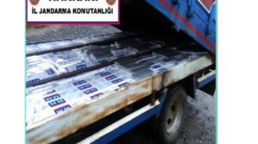 Şemdinli'de 15 Bin Paket Ka&ccedil;ak Sigara Ele Ge&ccedil;irildi