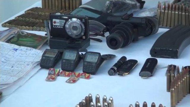 Kilis te, Suriye Plakalı Minib&uuml;sten Cephanelik &Ccedil;ıktı 1