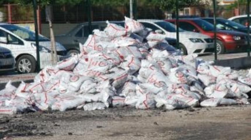 Didim Sydv K&ouml;m&uuml;r Yardımlarını S&uuml;rd&uuml;r&uuml;yor