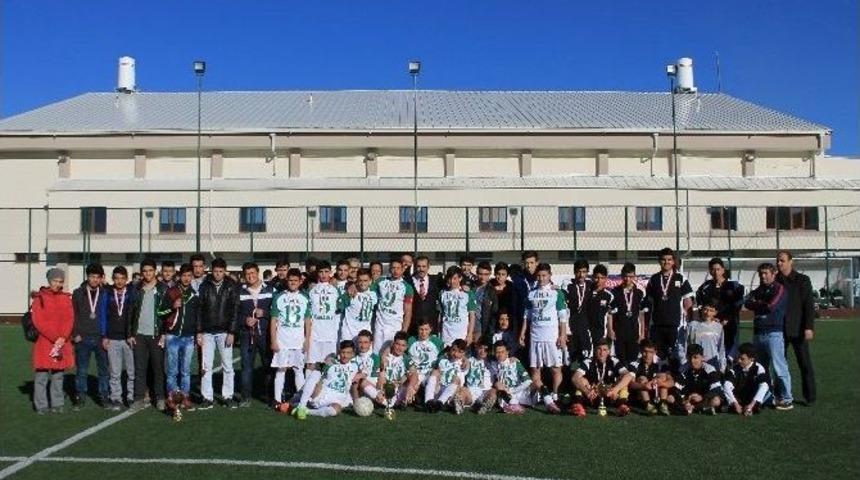 Futbol Gen&ccedil; Erkekler İl Birinciliği Sona Erdi