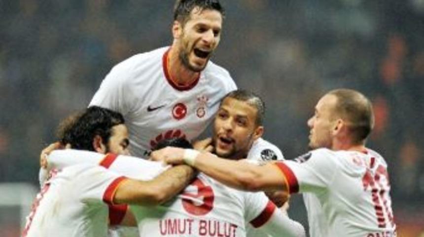 Aslan Seriyi S&uuml;rd&uuml;rmek İstiyor