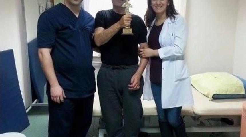 Yılın En İyi Hastası Se&ccedil;ildi
