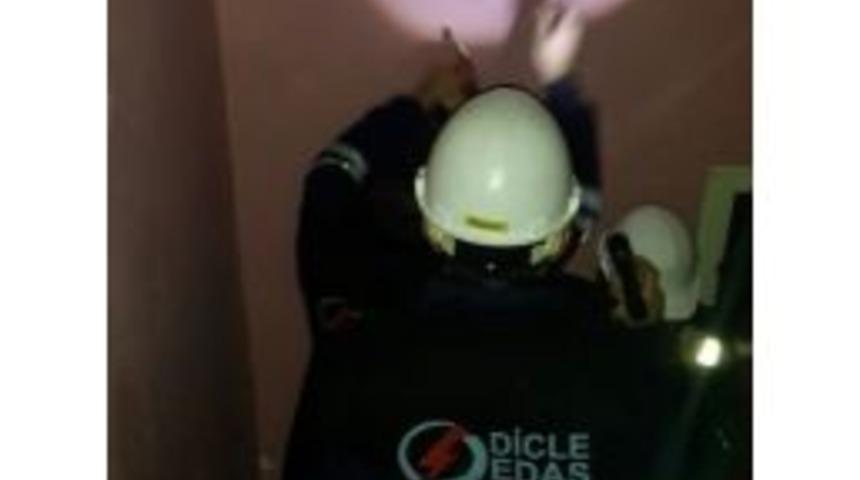 Usuls&uuml;z Kullanıma Karşı Dedaş Ekipleri Gece De &Ccedil;alışıyor