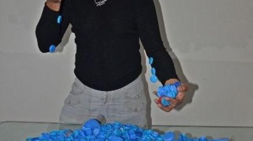 Tarık Meng&uuml;&ccedil;&rsquo;ten Mavi Kapak Desteği