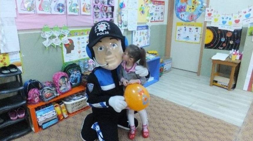 Kanka Polis Minik &Ouml;ğrenciler İle Buluştu