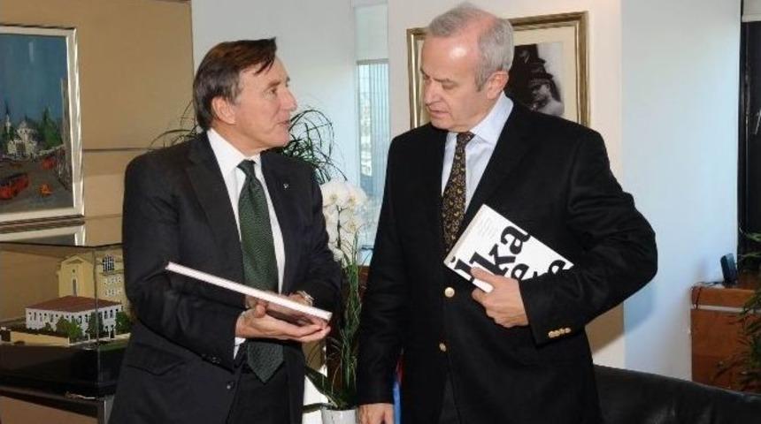 B&uuml;lent Eczacıbaşı&rsquo;ndan, Hayri İn&ouml;n&uuml;&rsquo;ye Ziyaret