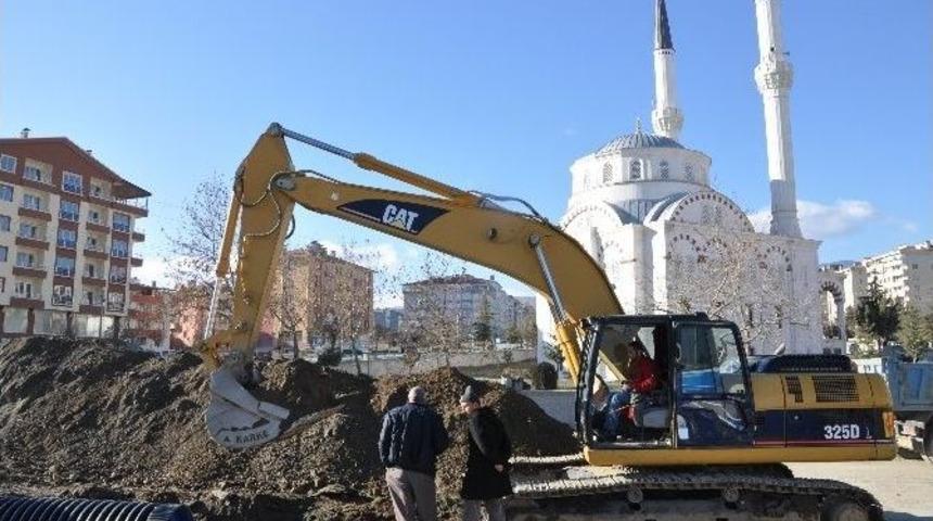 Tosya&rsquo;da Kanalizasyon Hattı Yenileniyor