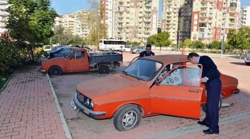 Antalya&rsquo;da G&ouml;rsel Kirlilik Oluşturan Hurda Ara&ccedil;lar Toplandı