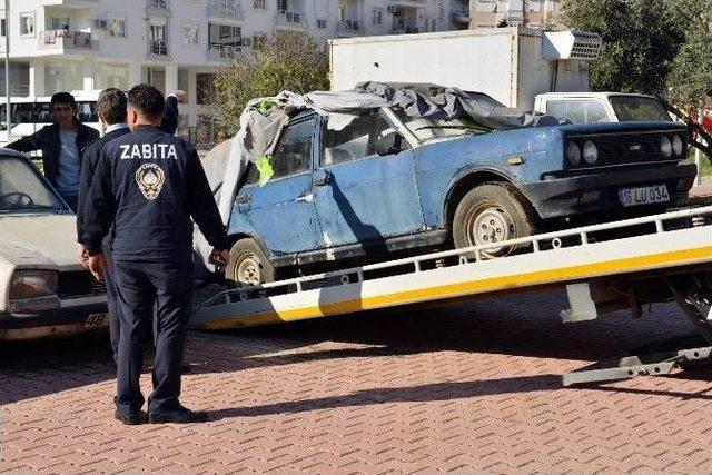 Antalya’da Görsel Kirlilik Oluşturan Hurda Araçlar Toplandı