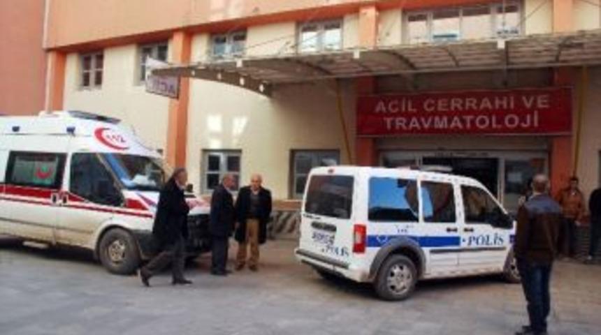 Disiplin Kuruluna Verilen &Ouml;ğrenci Okulun 3. Katından Atladı