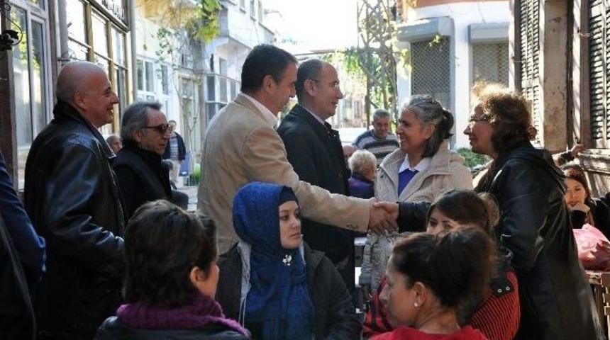 Ayvalıkta Kaymakam Ve Belediye Başkanı&rsquo; Ndan Pazar Ziyareti