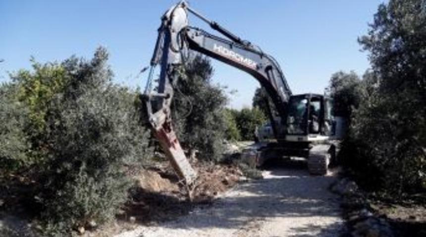 T&ouml;m&uuml;k&rsquo;teki Dar Yollar Genişletiliyor