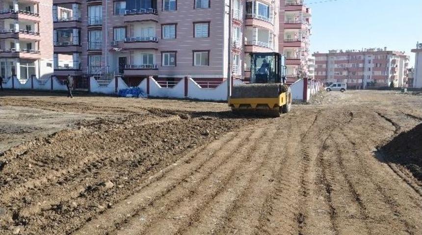 Edremit&rsquo; Te Yeni Yollar A&ccedil;ılıyor