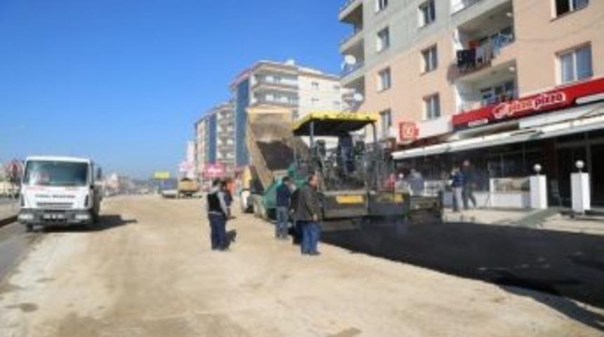 Torbalı&rsquo;da Asfaltlama &Ccedil;alışmaları S&uuml;r&uuml;yor