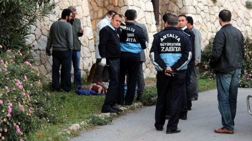 Uyku Tulumu İ&ccedil;inde Hayatını Kaybetti