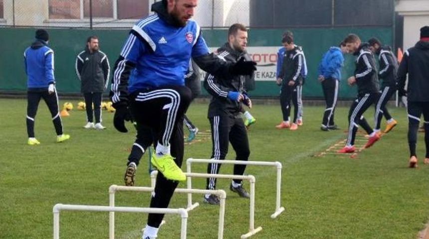 Kardemir Karab&uuml;kspor &Ccedil;ıkışını S&uuml;rd&uuml;rmek İstiyor