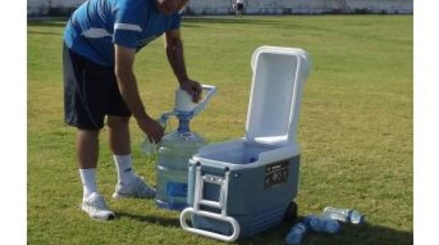 &Uuml;cretini Alamayan Mas&ouml;r &Ccedil;ine&rsquo;den Ayrıldı