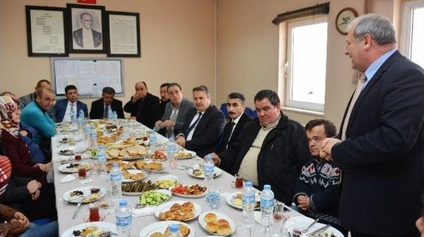 Yunusemre&rsquo;de Okullara Destek