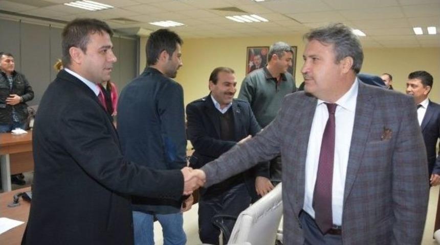 &Ccedil;er&ccedil;i&rsquo;den Yunusemre İl&ccedil;e Teşkilatına Destek