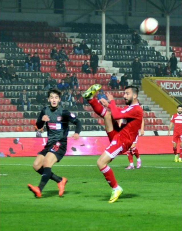 Gaziantepspor - Tuzlaspor: 2-2