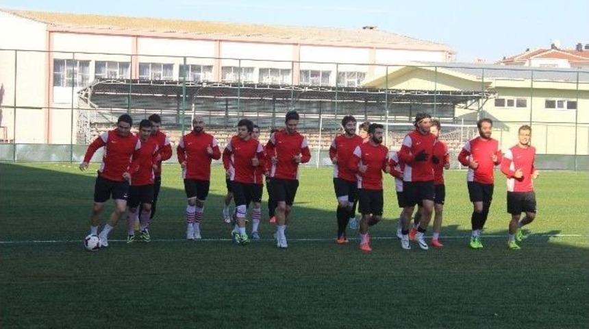 &Ccedil;anakkalespor Hazırlıklarını S&uuml;rd&uuml;r&uuml;yor